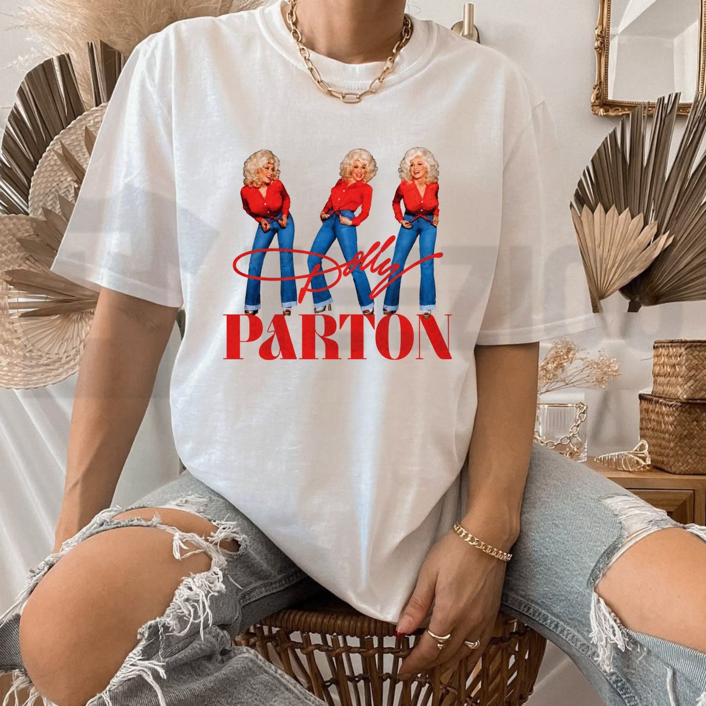Dolly Parton Retro 80's T-Shirt – Vintage Country Music Legend Graphic Tee for Men & Women