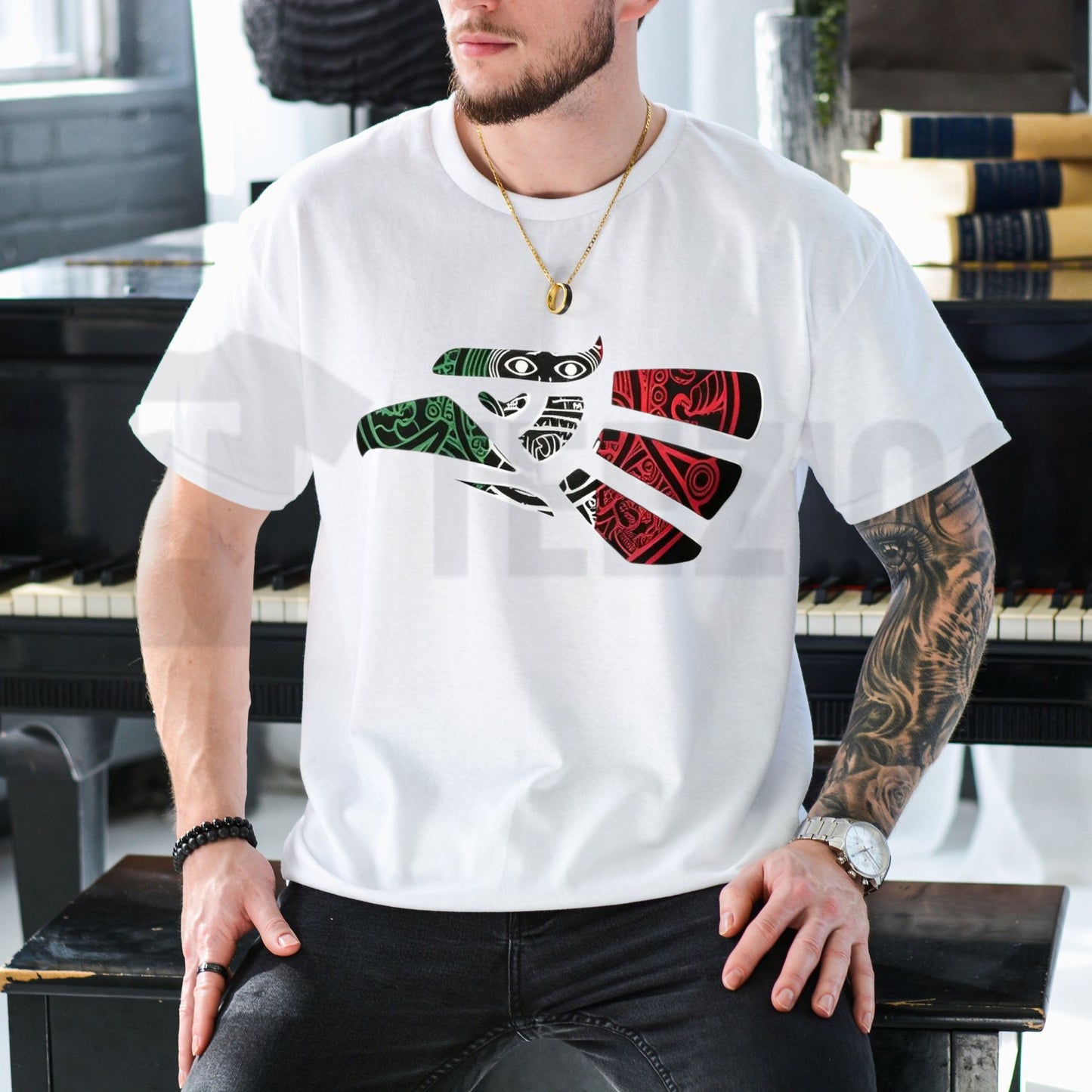 Latino Heritage Mexico Eagle Tribal Art Mexican Flag Tattoo Style T-Shirt