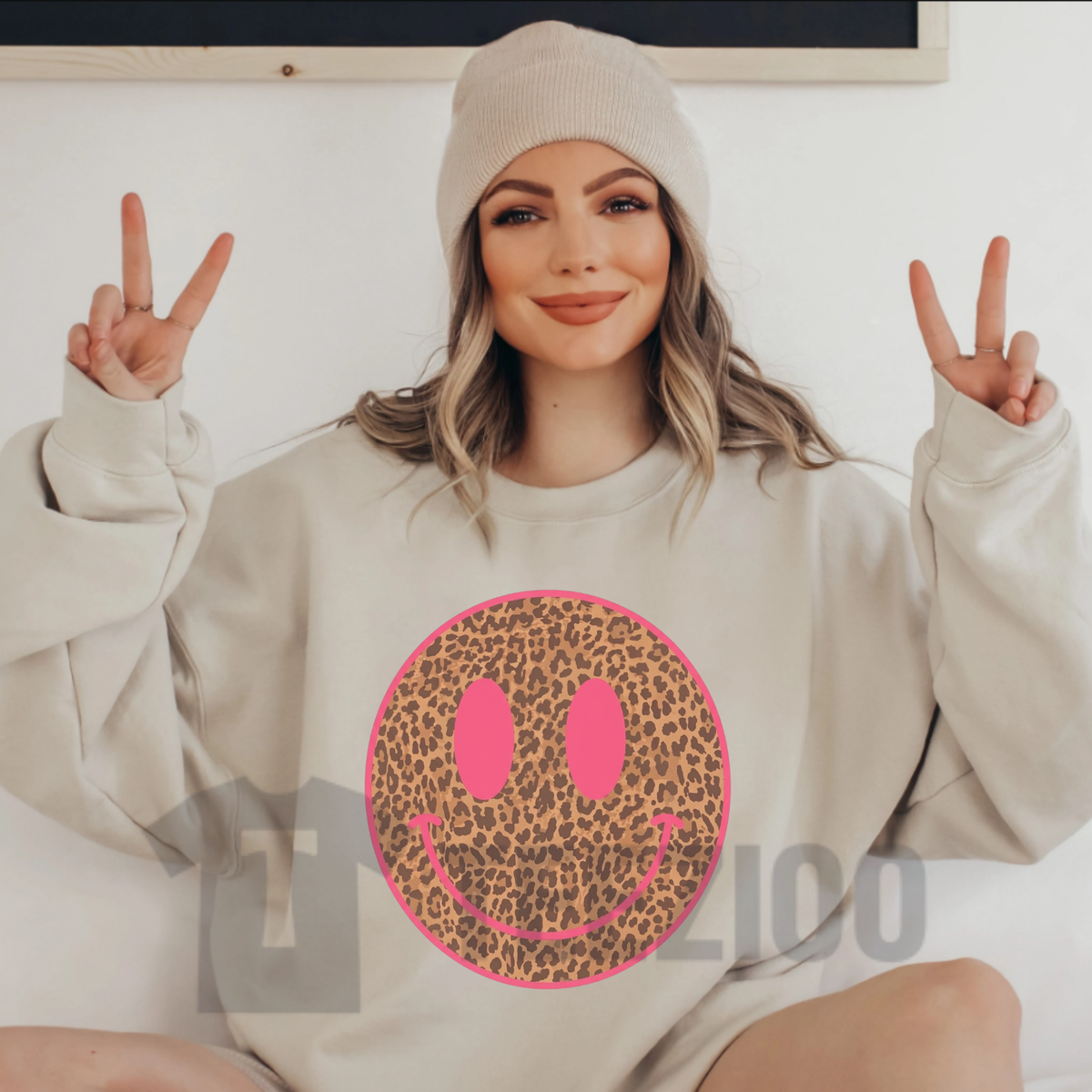 Pink Cheetah Smiley Graphic Shirt - Y2K Leopard Face Unisex Tee