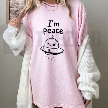 Funny Alien Couple Matching Shirts I Come In Peace I'm Peace UFO T-Shirt