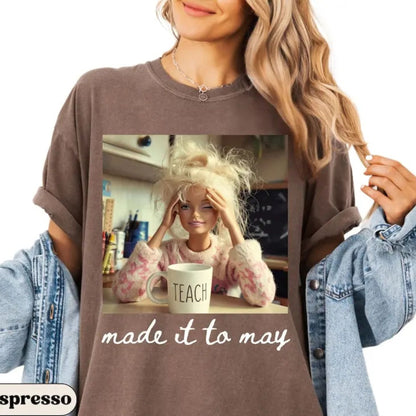 Comfort Colors Last Day of School Teacher T-Shirt – Funny Doll Face Meme Graphic Tee, Summer Break Humor Shirt