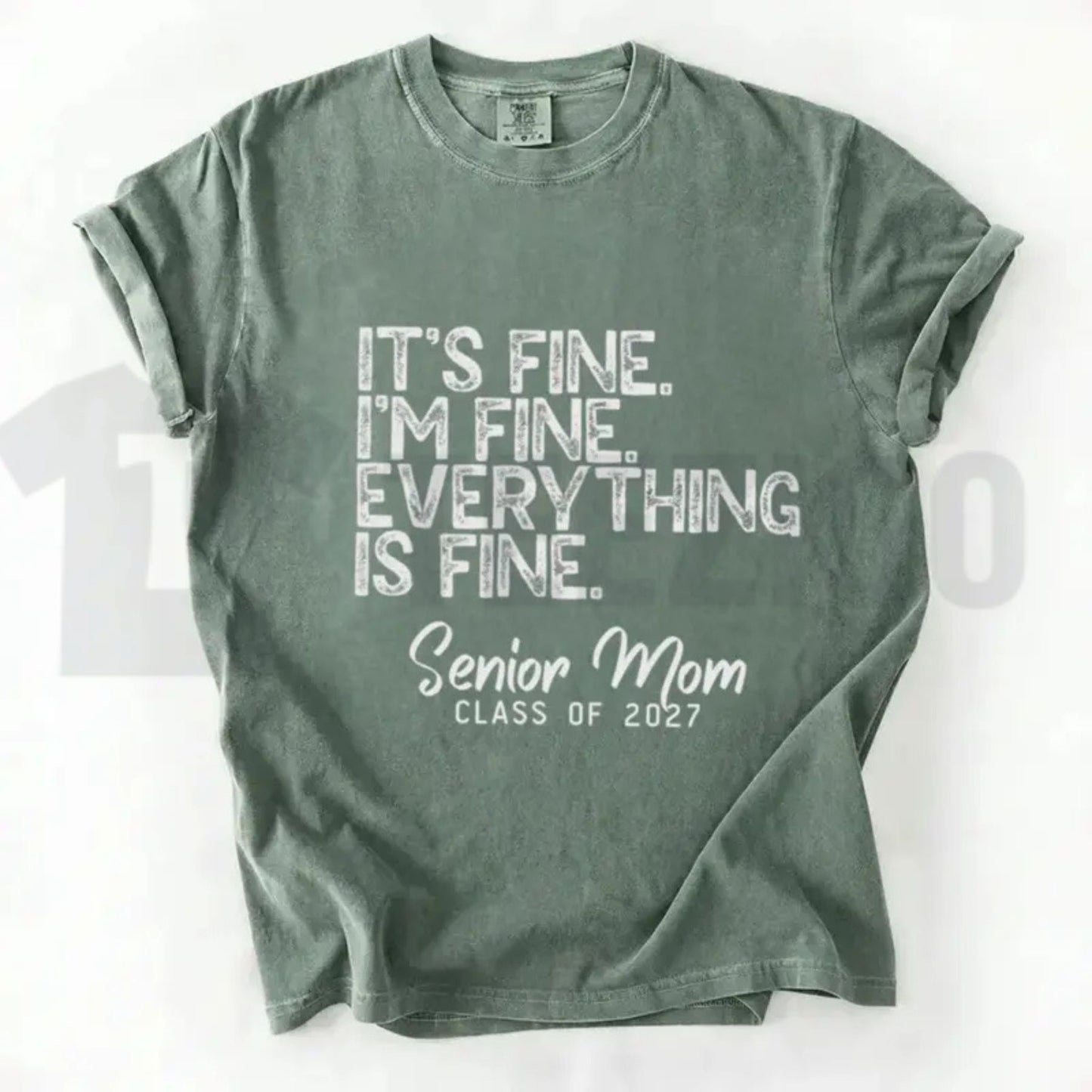 Class of 2027 Senior Mom Comfort Colors Shirt – Retro Graduation Varsity Tee