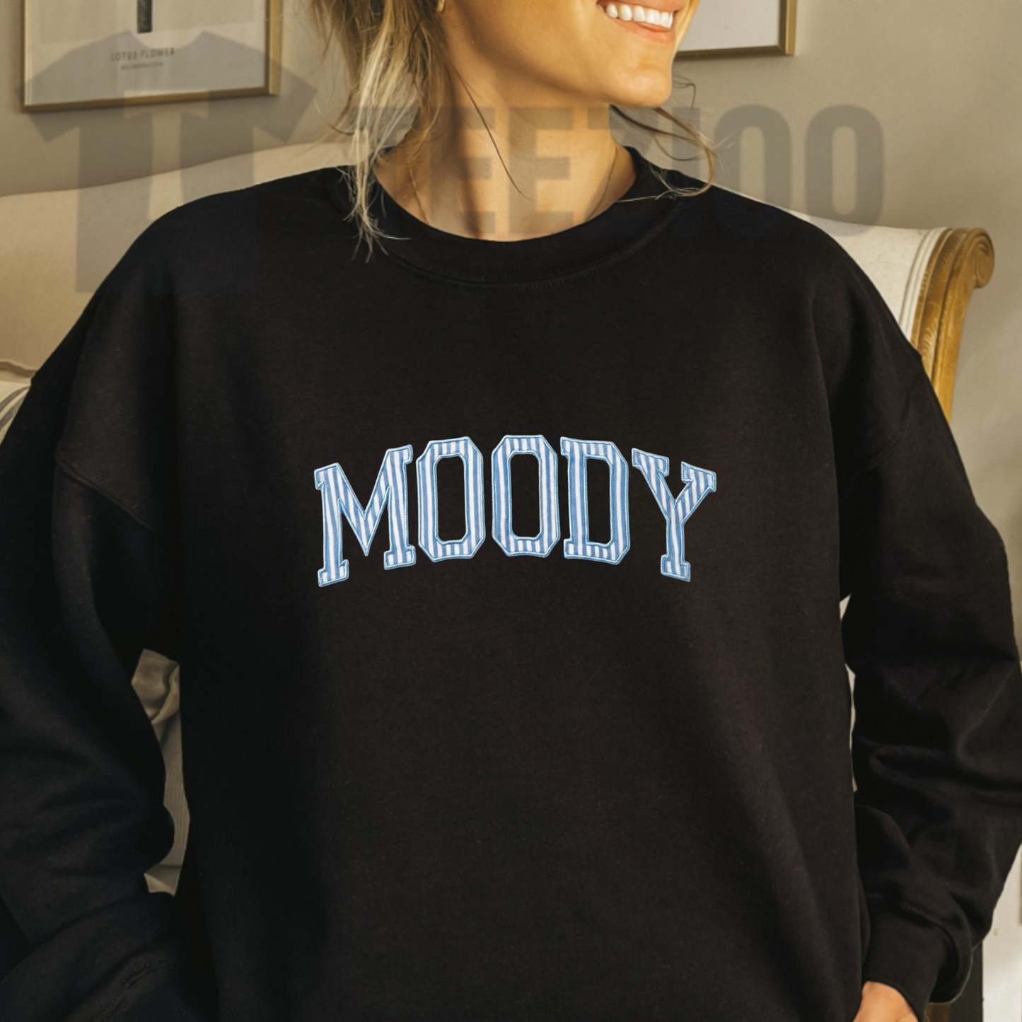 Moody Minimalist Embroidered Sweatshirt - Cozy Aesthetic Crewneck Pullover