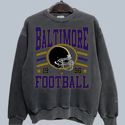 Retro Football Fan Crewneck – Oversized 90s Sports Graphic Pullover