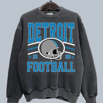 Retro Football Fan Crewneck – Oversized 90s Sports Graphic Pullover