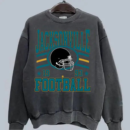 Retro Football Fan Crewneck – Oversized 90s Sports Graphic Pullover