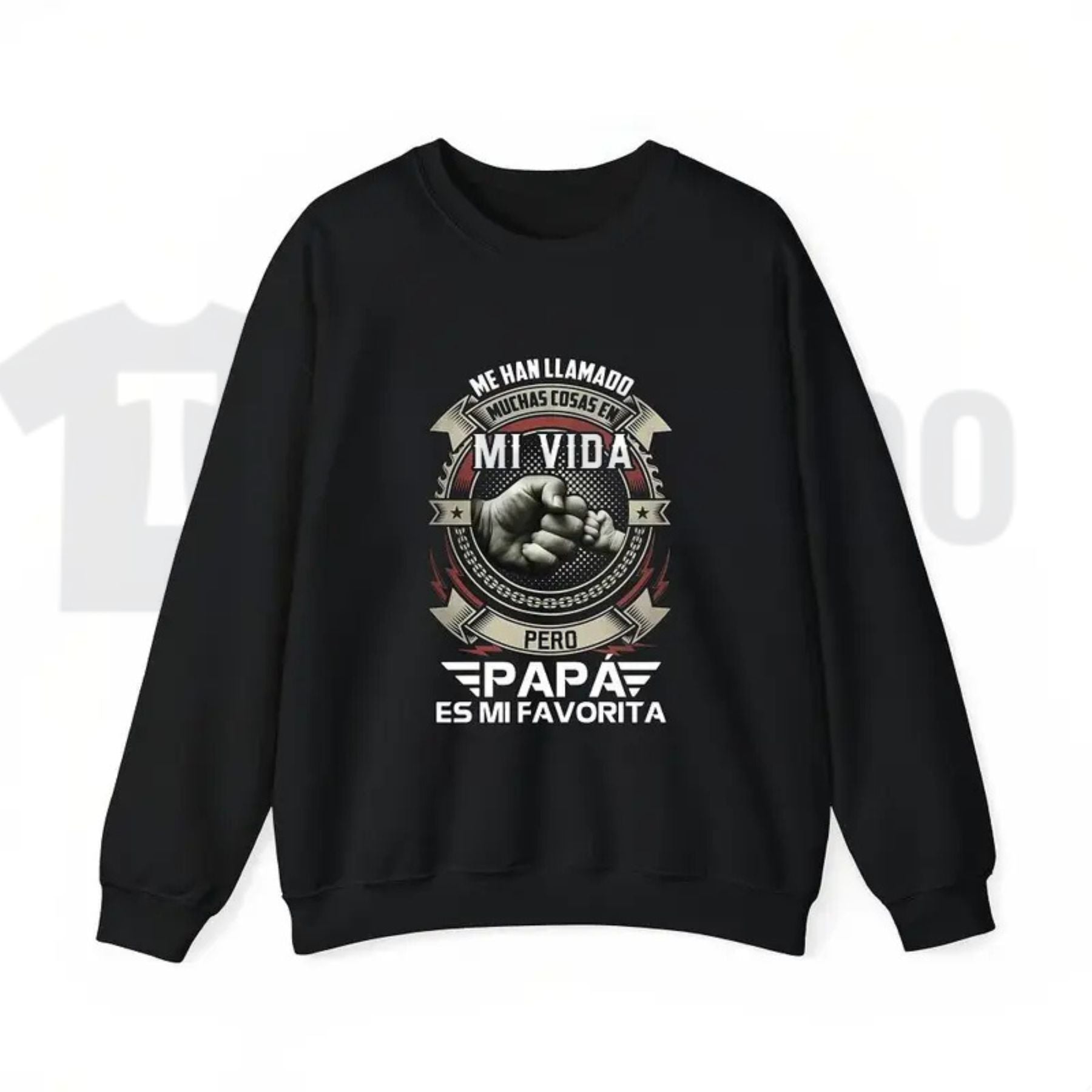 Papá Es Mi Favorita T-Shirt – Spanish Graphic Tee, Father’s Day Gift for Latino Dads, Cool Fist Bump Shirt for Men - Teezioo