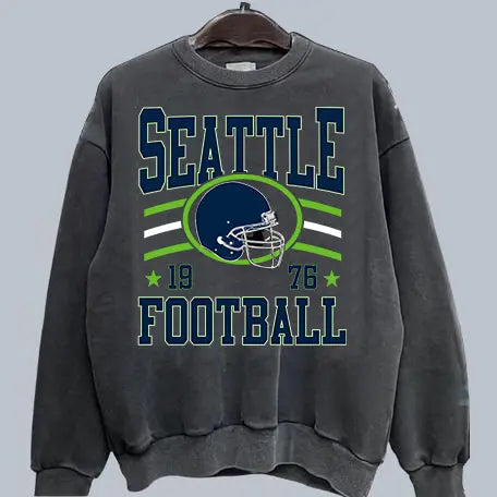 Retro Football Fan Crewneck – Oversized 90s Sports Graphic Pullover