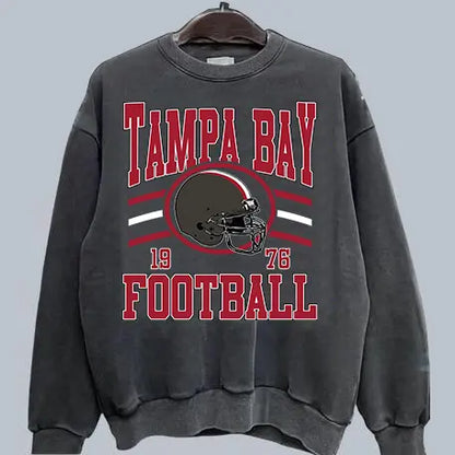 Retro Football Fan Crewneck – Oversized 90s Sports Graphic Pullover