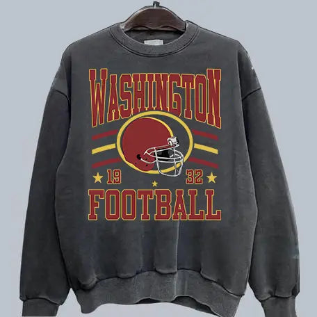 Retro Football Fan Crewneck – Oversized 90s Sports Graphic Pullover